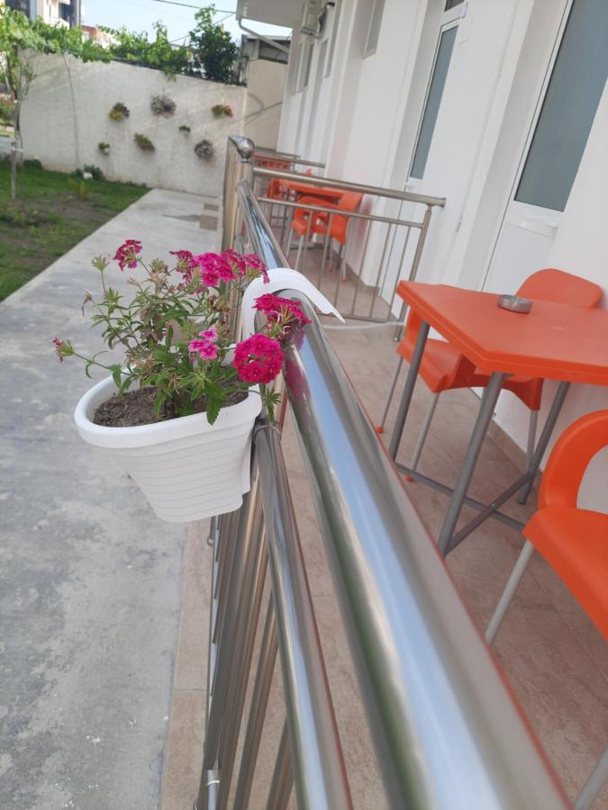 Vila Pushimi Regis Velipojë Exterior foto