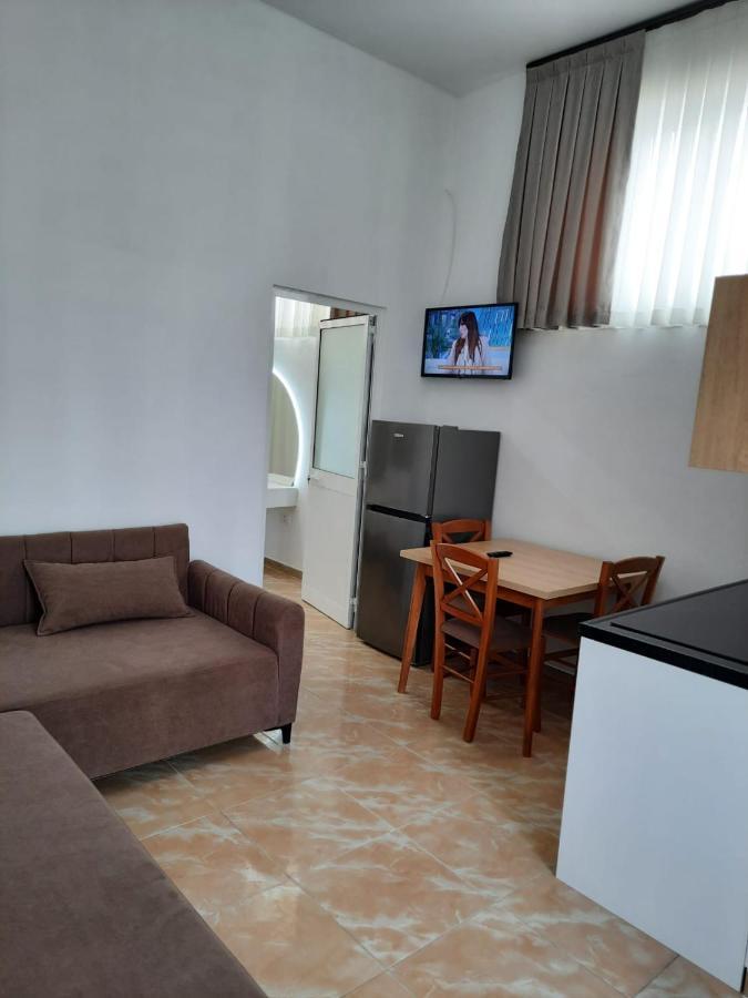 Vila Pushimi Regis Velipojë Exterior foto