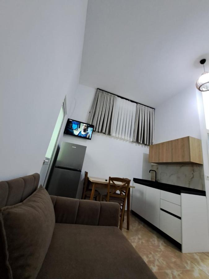 Vila Pushimi Regis Velipojë Exterior foto