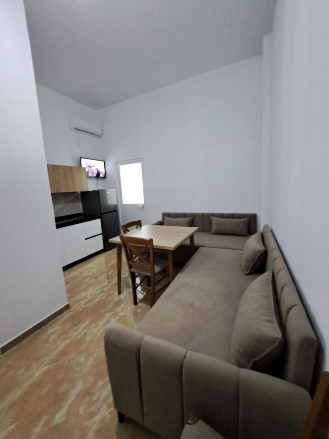 Vila Pushimi Regis Velipojë Exterior foto