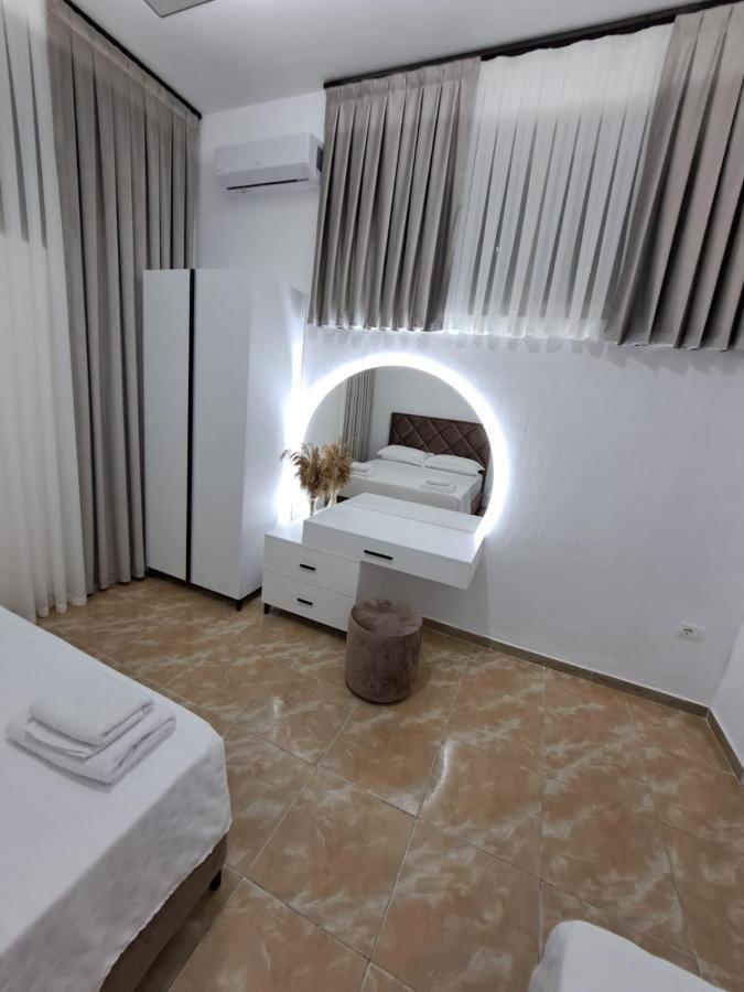 Vila Pushimi Regis Velipojë Exterior foto