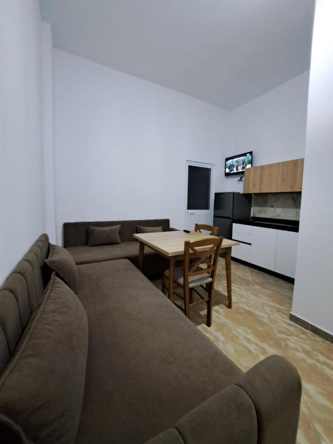 Vila Pushimi Regis Velipojë Exterior foto