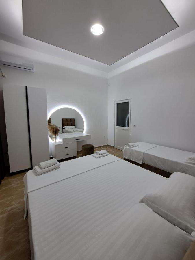 Vila Pushimi Regis Velipojë Exterior foto